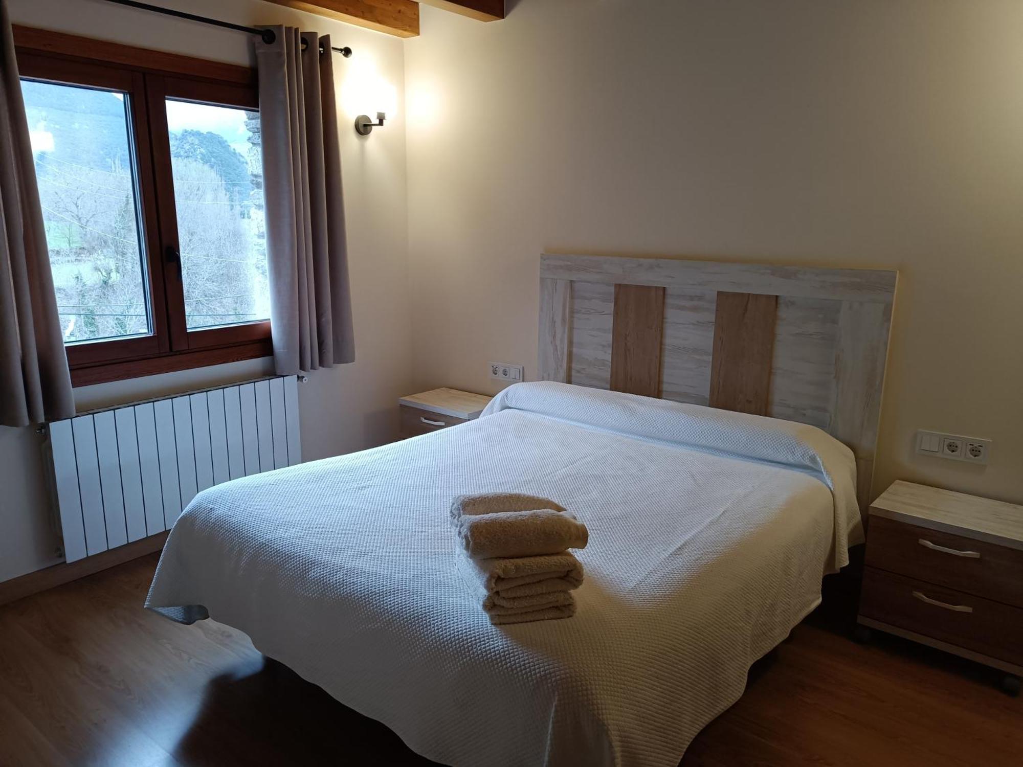 Apartament Rural Berros La Guingueta D'Aneu Zewnętrze zdjęcie