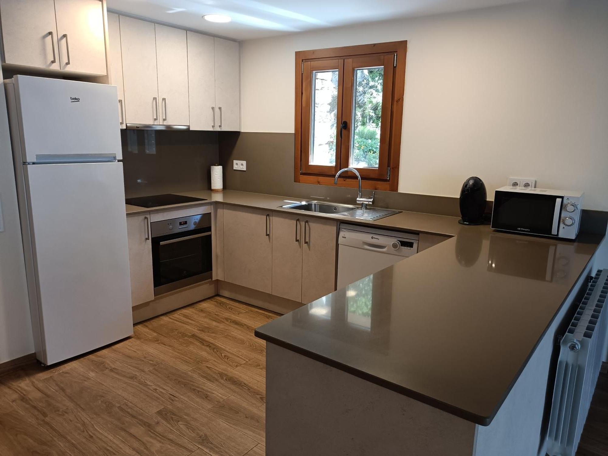 Apartament Rural Berros La Guingueta D'Aneu Zewnętrze zdjęcie