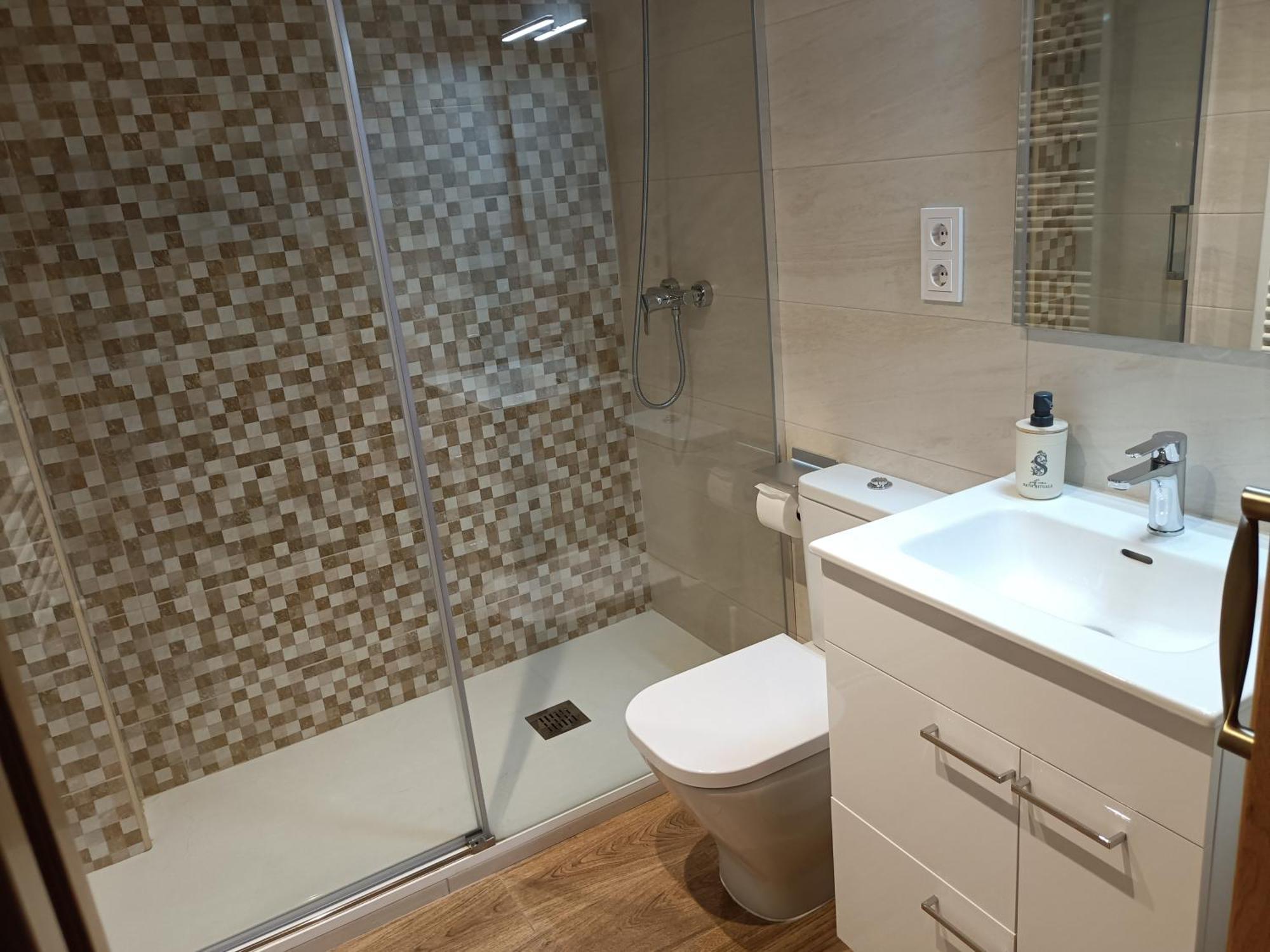 Apartament Rural Berros La Guingueta D'Aneu Zewnętrze zdjęcie